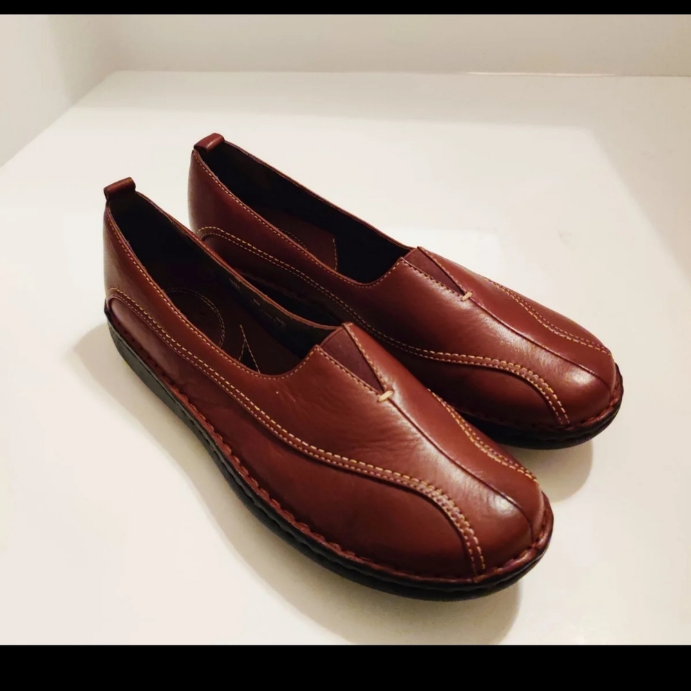 Clarks Loafers Size 9